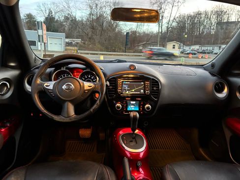 Used 2016 Nissan Juke SL image 28