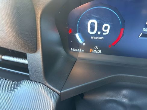 Used 2025 Ford Explorer ST-Line w/ ST-Line Street Pack image 25