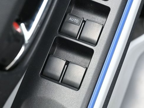 Used 2012 Toyota Prius C Two image 12