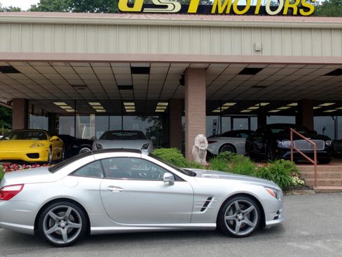 Used 2013 Mercedes-Benz SL 550 image 22