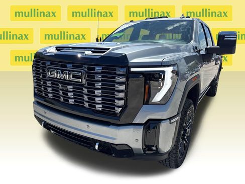 Used 2026 GMC Sierra 2500 Denali Ultimate AWD/4WD image 11
