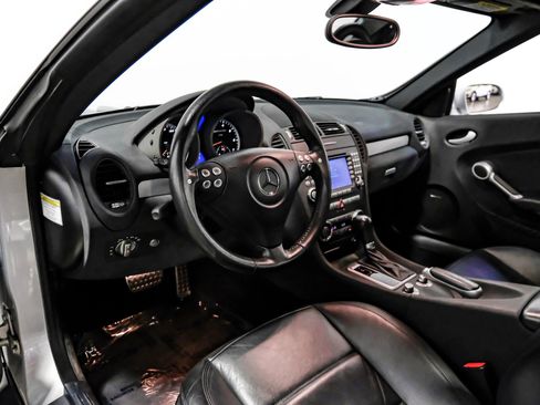 Used 2006 Mercedes-Benz SLK 55 AMG image 10