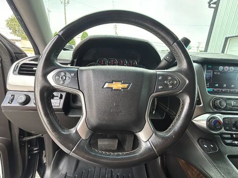 Used 2015 Chevrolet Suburban LT AWD/4WD image 24