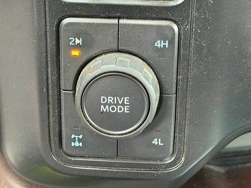 Used 2024 Ford F350 King Ranch AWD/4WD image 17