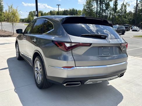 Used 2025 Acura MDX FWD image 9