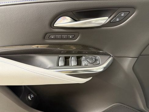 Used 2024 Cadillac XT4 Sport AWD/4WD image 13