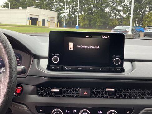 Used 2025 Honda Accord SE image 26