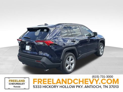 Used 2021 Toyota RAV4 XLE Premium AWD/4WD image 3