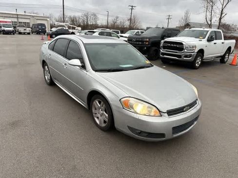 Used 2011 Chevrolet Impala LT w/ Luxury Edition Package image 20