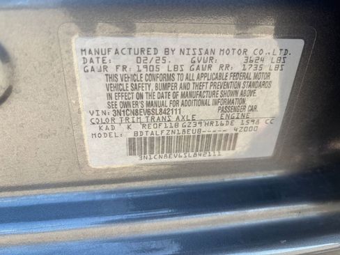 Used 2025 Nissan Versa SV FWD image 27