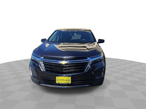 Used 2022 Chevrolet Equinox LT image 3