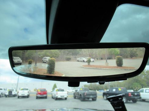 Used 2022 GMC Sierra 2500 Denali w/ Denali Ultimate Package image 28