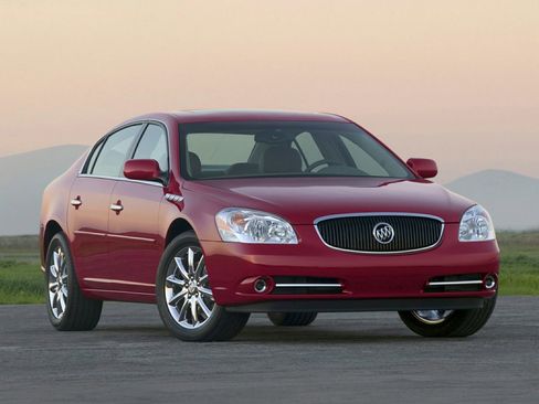 Used 2011 Buick Lucerne CXL w/ Driver Confidence Package FWD image 1
