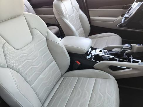 Used 2021 Kia Telluride SX w/ SX Prestige Package AWD/4WD image 9