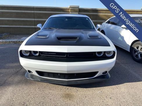 Used 2018 Dodge Challenger R/T Scat Pack w/ Leather Interior Group RWD image 7