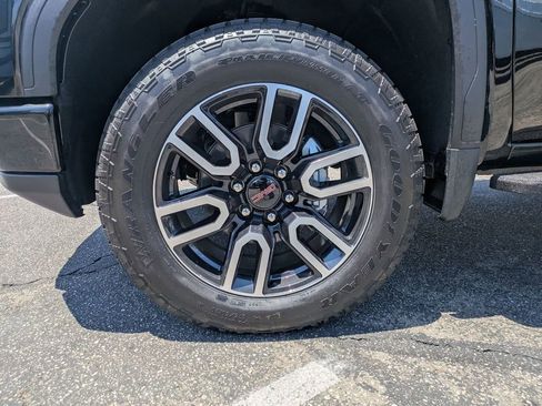 New 2026 GMC Sierra 1500 AT4 w/ AT4 Premium Package AWD/4WD image 11