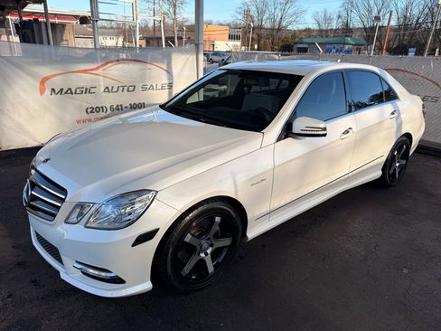Used 2012 Mercedes-Benz E 350 4MATIC Sedan image 8