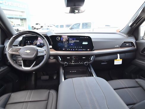 New 2026 Chevrolet Suburban High Country image 15