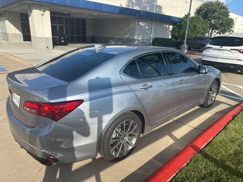 Used 2019 Acura TLX V6 FWD image 5