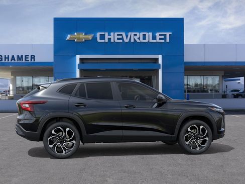 New 2026 Chevrolet Trax RS image 5