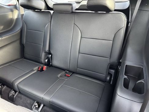 New 2026 Chevrolet Traverse High Country image 8