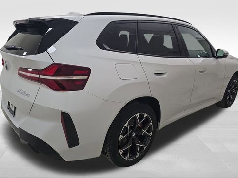New 2026 BMW X3 xDrive30 w/ M Sport Package image 9