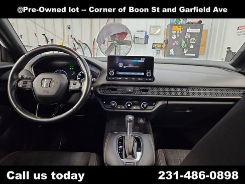 Used 2023 Honda HR-V Sport image 17