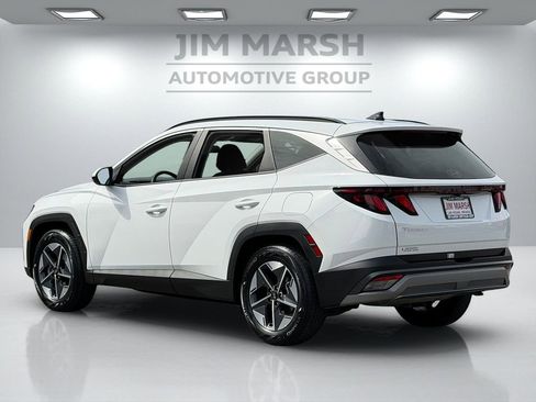 Used 2025 Hyundai Tucson SEL FWD image 4
