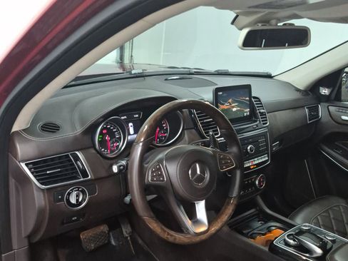 Used 2017 Mercedes-Benz GLS 550 4MATIC image 11