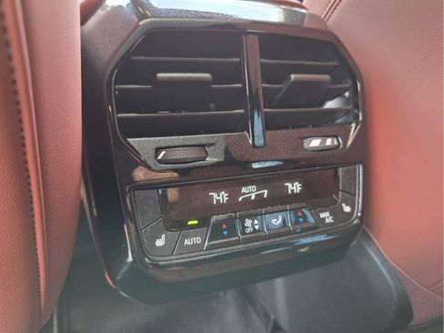Certified 2026 BMW iX xDrive45 AWD/4WD image 15