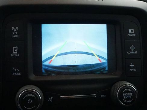 Used 2017 Jeep Renegade Latitude w/ Cold Weather Group image 36