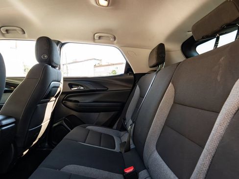 Used 2023 Chevrolet TrailBlazer LT w/ Convenience Package FWD image 21