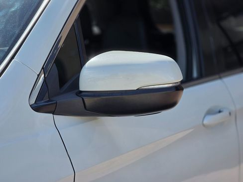 Used 2021 Honda Pilot EX-L image 10