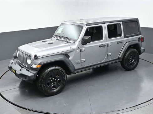 Used 2021 Jeep Wrangler Unlimited Sport AWD/4WD image 39