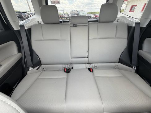 Used 2015 Subaru Forester 2.5i Limited AWD/4WD image 27