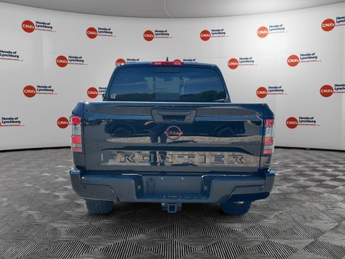 Used 2024 Nissan Frontier PRO-4X w/ Pro Premium Package AWD/4WD image 4