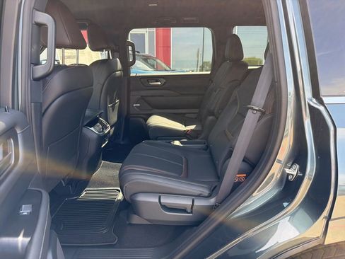 New 2026 Nissan Armada SL w/ Captain's Chari Seat Package RWD image 15