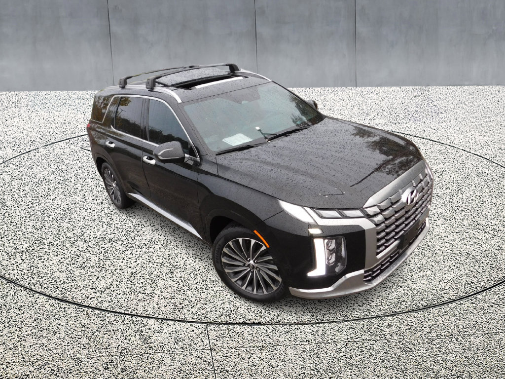 Used 2023 Hyundai Palisade Calligraphy AWD/4WD image 2