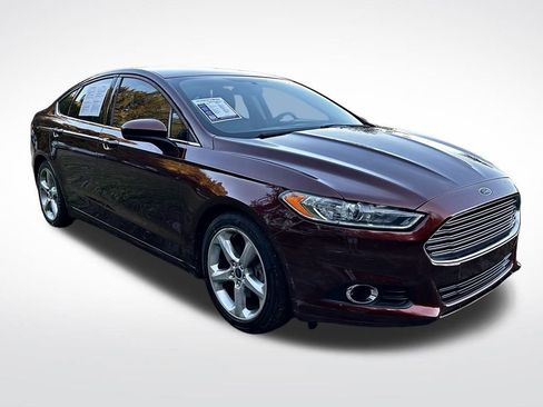 Used 2016 Ford Fusion S w/ Equipment Group 101A image 3