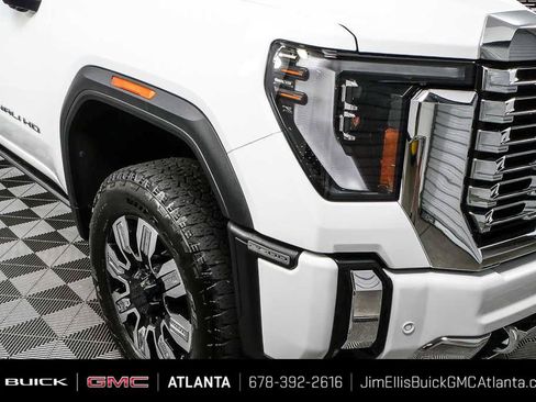 Used 2025 GMC Sierra 2500 Denali w/ Denali Reserve Package AWD/4WD image 34