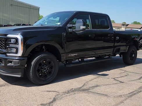New 2025 Ford F350 Lariat w/ Lariat Ultimate Package image 2