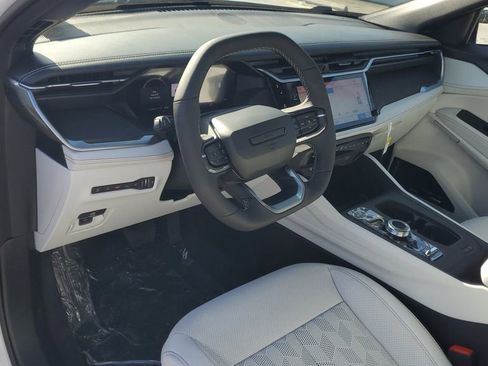 New 2026 Jeep Cherokee Overland image 20