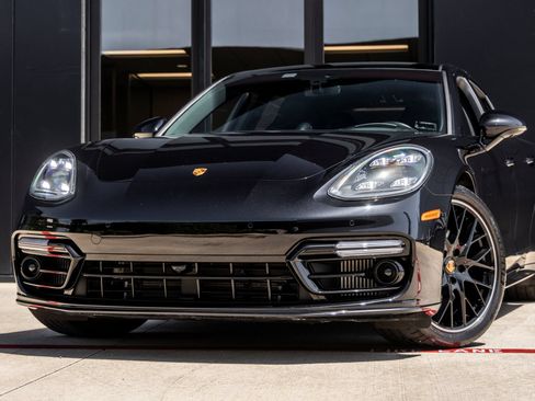 Certified 2023 Porsche Panamera 4S AWD/4WD image 7