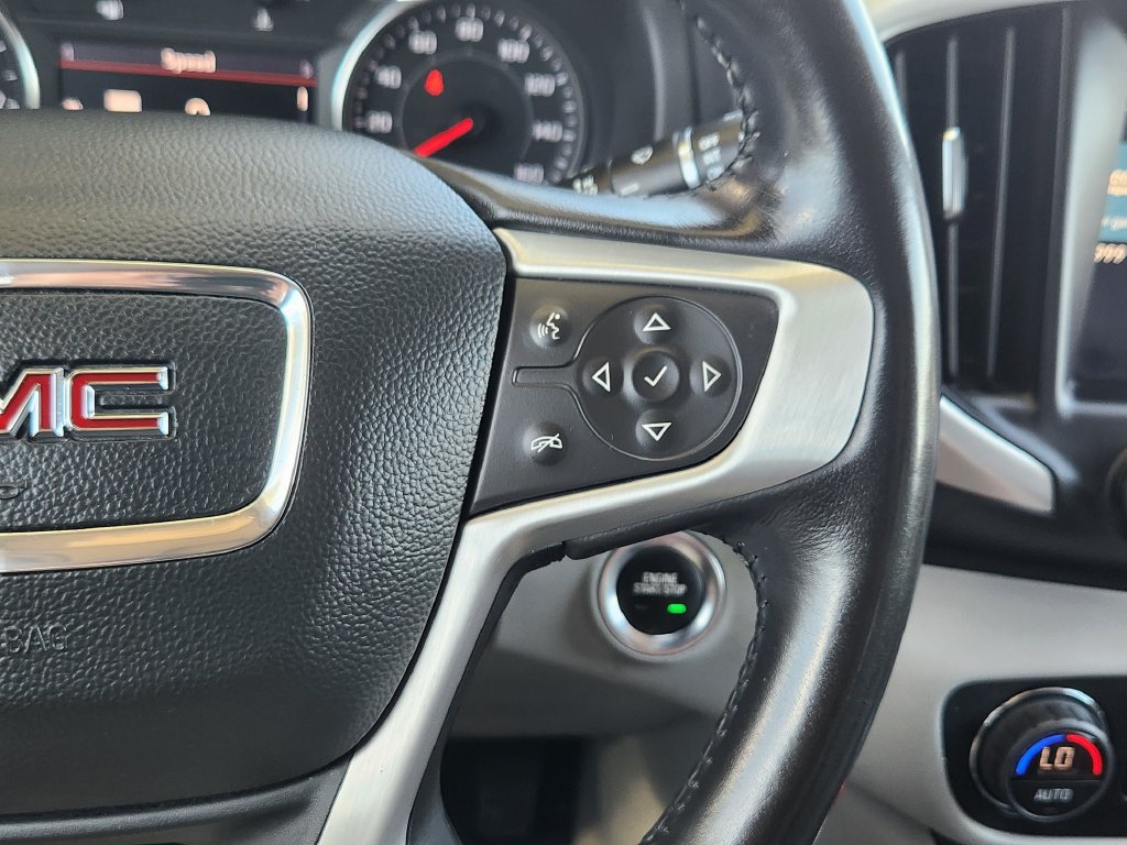 Used 2022 GMC Terrain SLT w/ Infotainment Package II AWD/4WD image 18