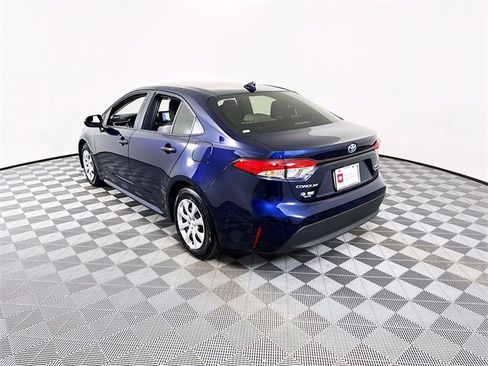 Certified 2025 Toyota Corolla LE image 21
