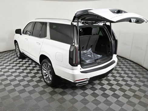 New 2025 Cadillac Escalade Premium Luxury w/ Touring Package image 29