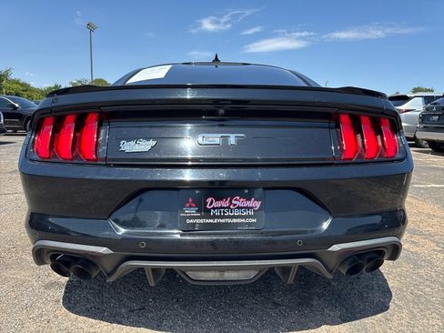 Used 2021 Ford Mustang GT RWD image 5