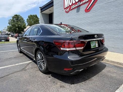 Used 2013 Lexus LS 460 AWD image 10