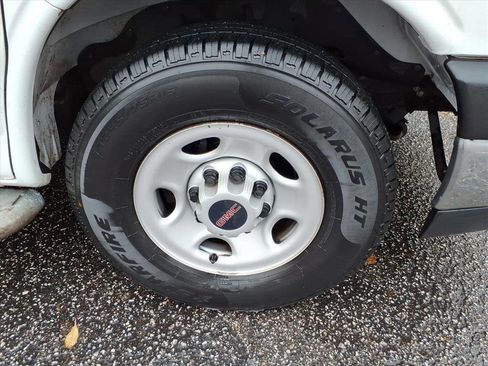 Used 2020 GMC Savana 2500 w/ Driver Convenience Package image 14