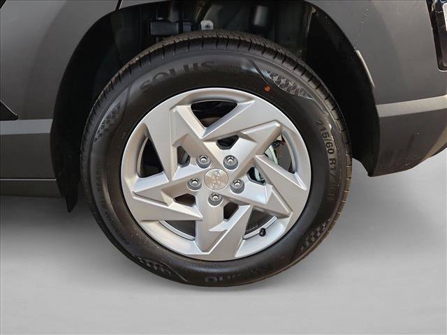 New 2027 Hyundai Kona SE FWD image 9